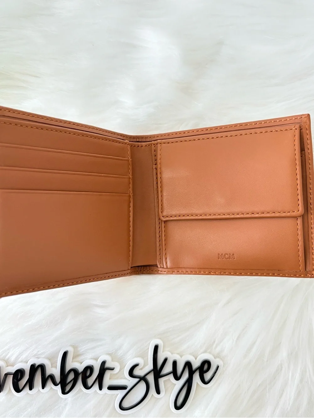 MCM Himmel Bifold In Lauretos Monogram‎ Canvas Wallet